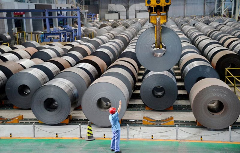 China's Steel Production Hits 10-Month High in March