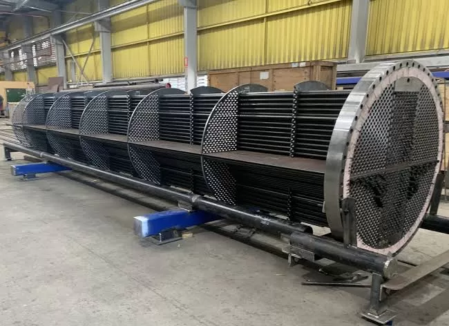 Stainless steel clad plate explosion bonded